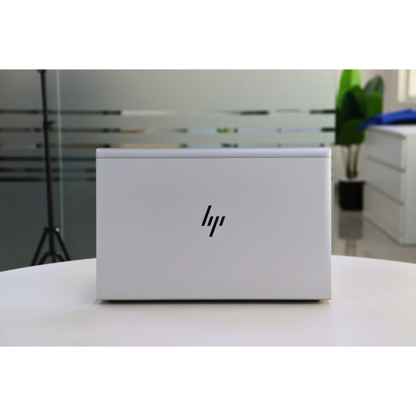 HP ELITEBOOK 850 G8: Intel Core i5, 11th Gen, 16GB RAM, 256GB SSD - Gray - Unit 06047 - AE Laptop image 6