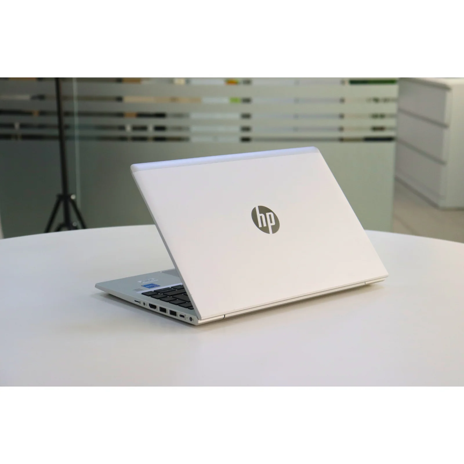 HP PROBOOK 640 G8: 11th Gen i5, 16GB RAM, 256GB SSD - Gray - Unit 01238 - AE Laptop image 5