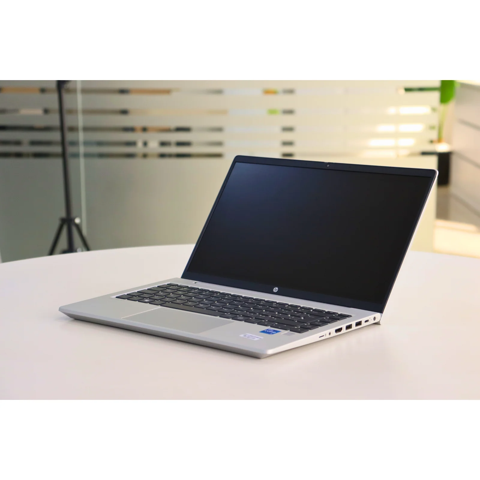 HP PROBOOK 640 G8: 11th Gen i5, 16GB RAM, 256GB SSD - Gray - Unit 00878