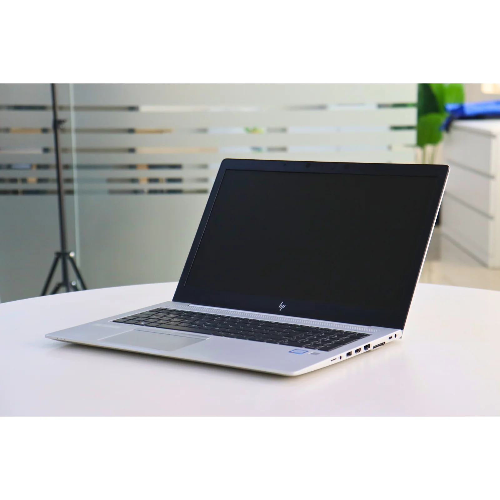 HP ELITEBOOK 850 G6: 8th Gen i5, 8GB RAM, 256GB SSD - Gray - Unit 01757