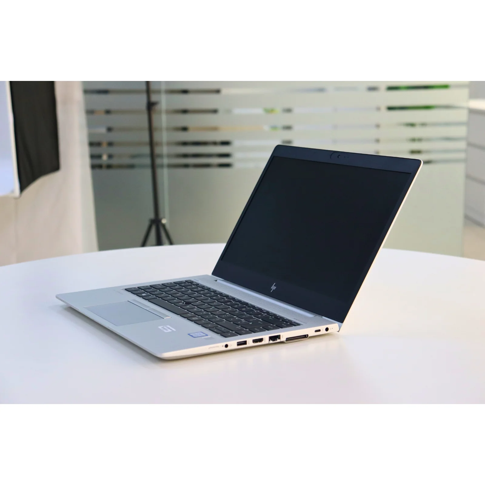 HP ELITEBOOK 840 G5: 8th Gen i5, 8GB RAM, 256GB SSD