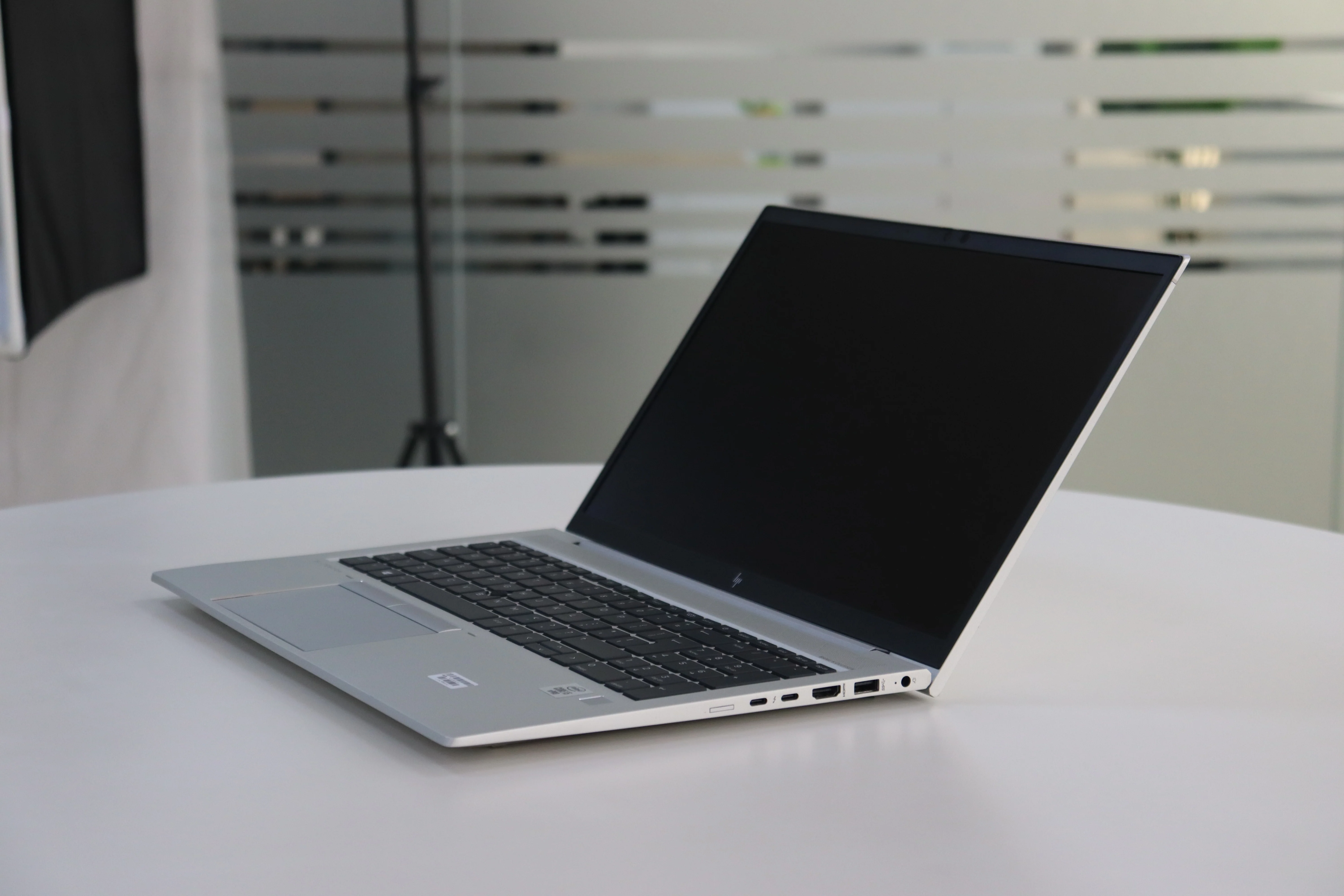 HP EliteBook 850 G7: Intel Core i5, 10th Gen, 8GB RAM, 256GB SSD - Gray - Unit 00148
