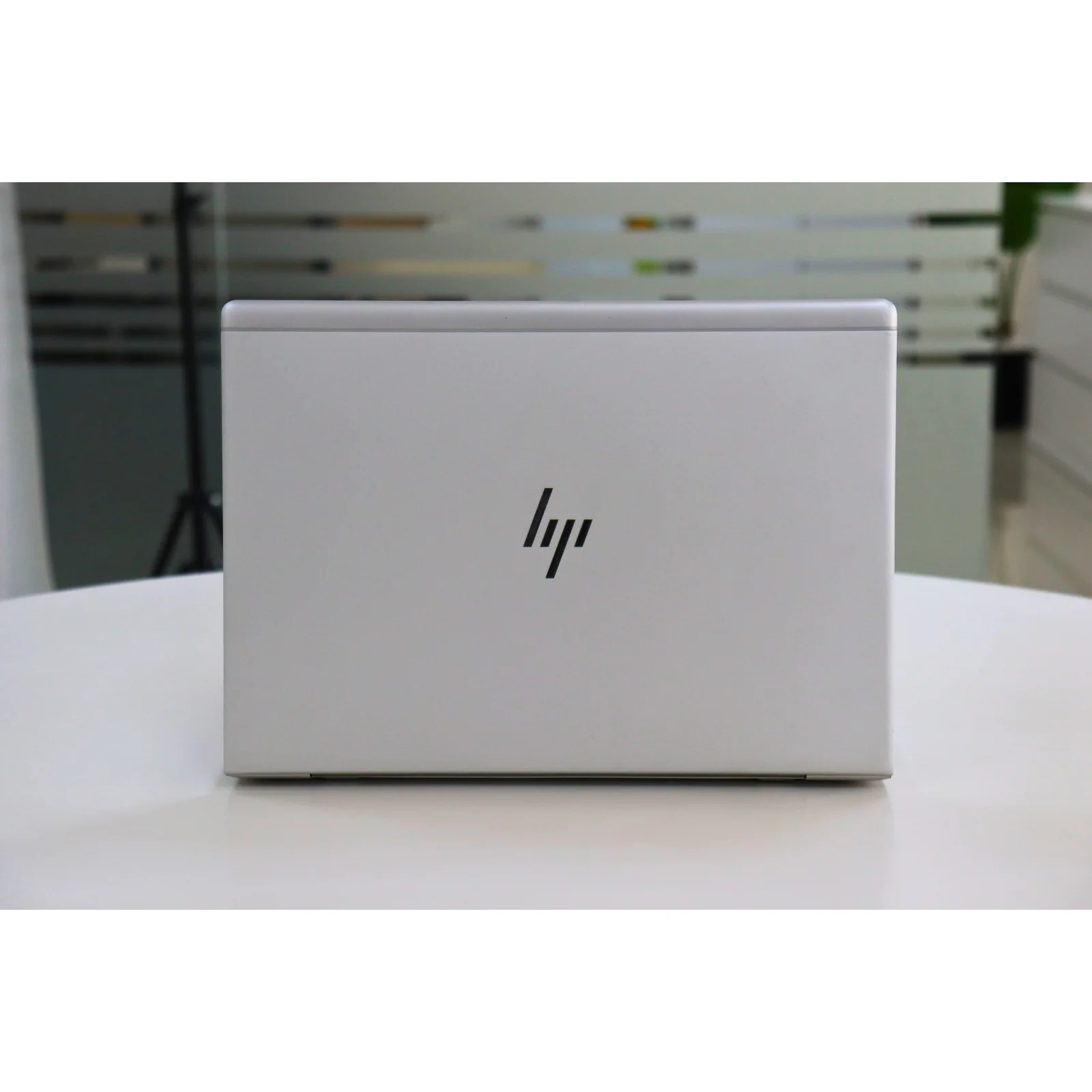 HP ELITEBOOK 840 G6: 8th Gen i7, 16GB RAM, 512GB SSD - Gray - Unit 00711 - AE Laptop image 6