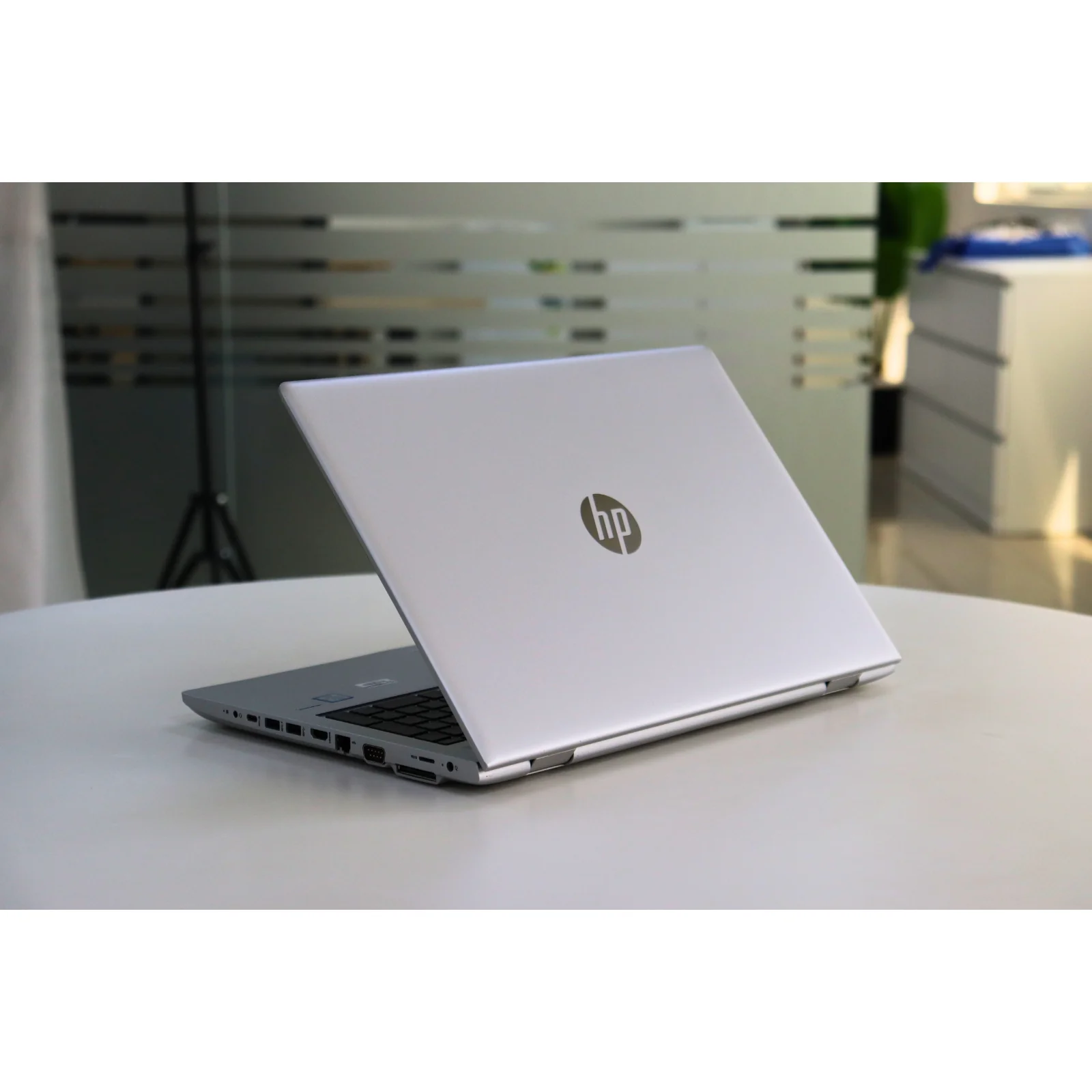 HP PROBOOK 650 G4: Intel Core i5, 8th Gen, 8GB RAM, 256GB SSD - AE Laptop image 5