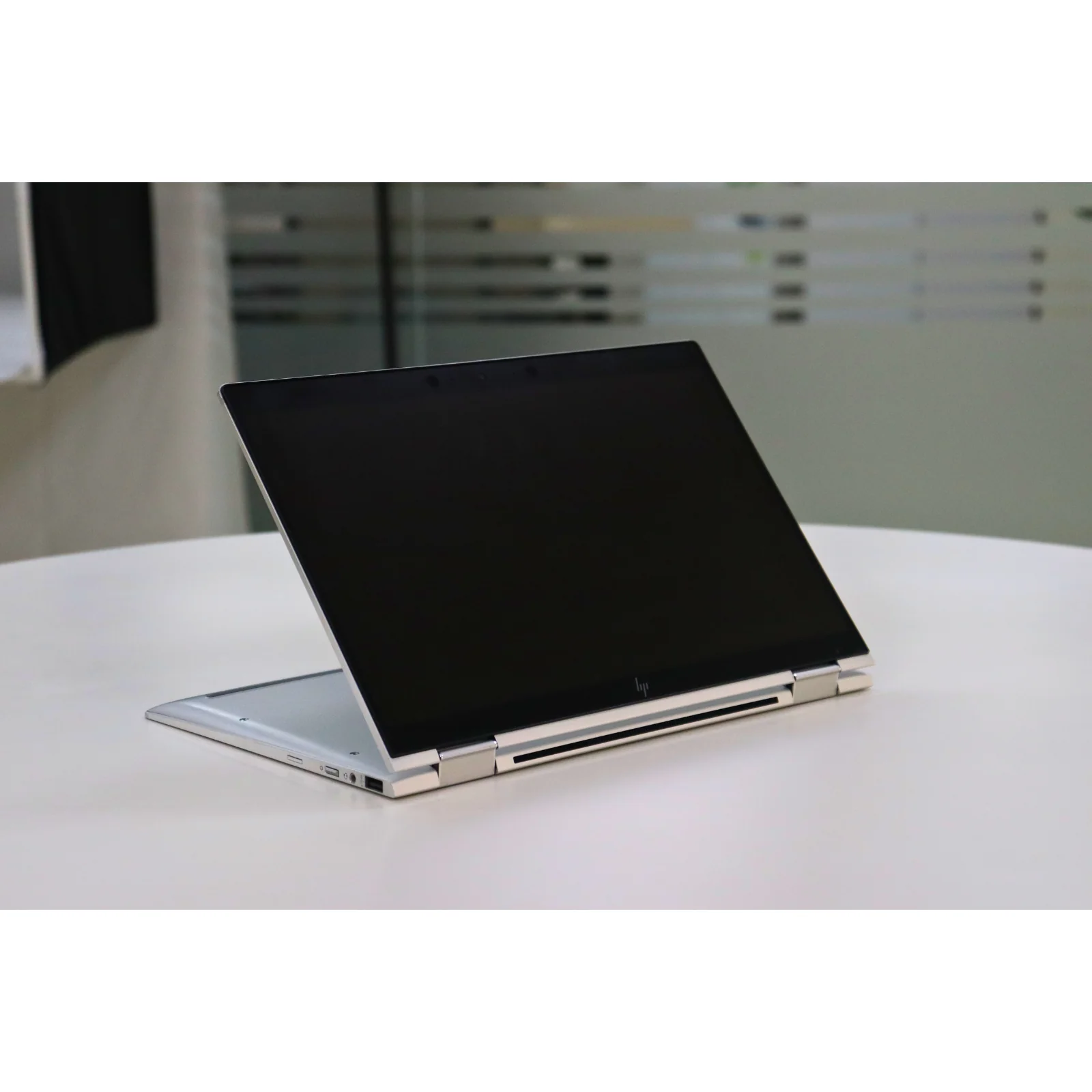 HP ELITEBOOK X360 1030 G4: 8th Gen i5, 16GB RAM, 256GB SSD - Gray - Unit 71840 - AE Laptop image 5