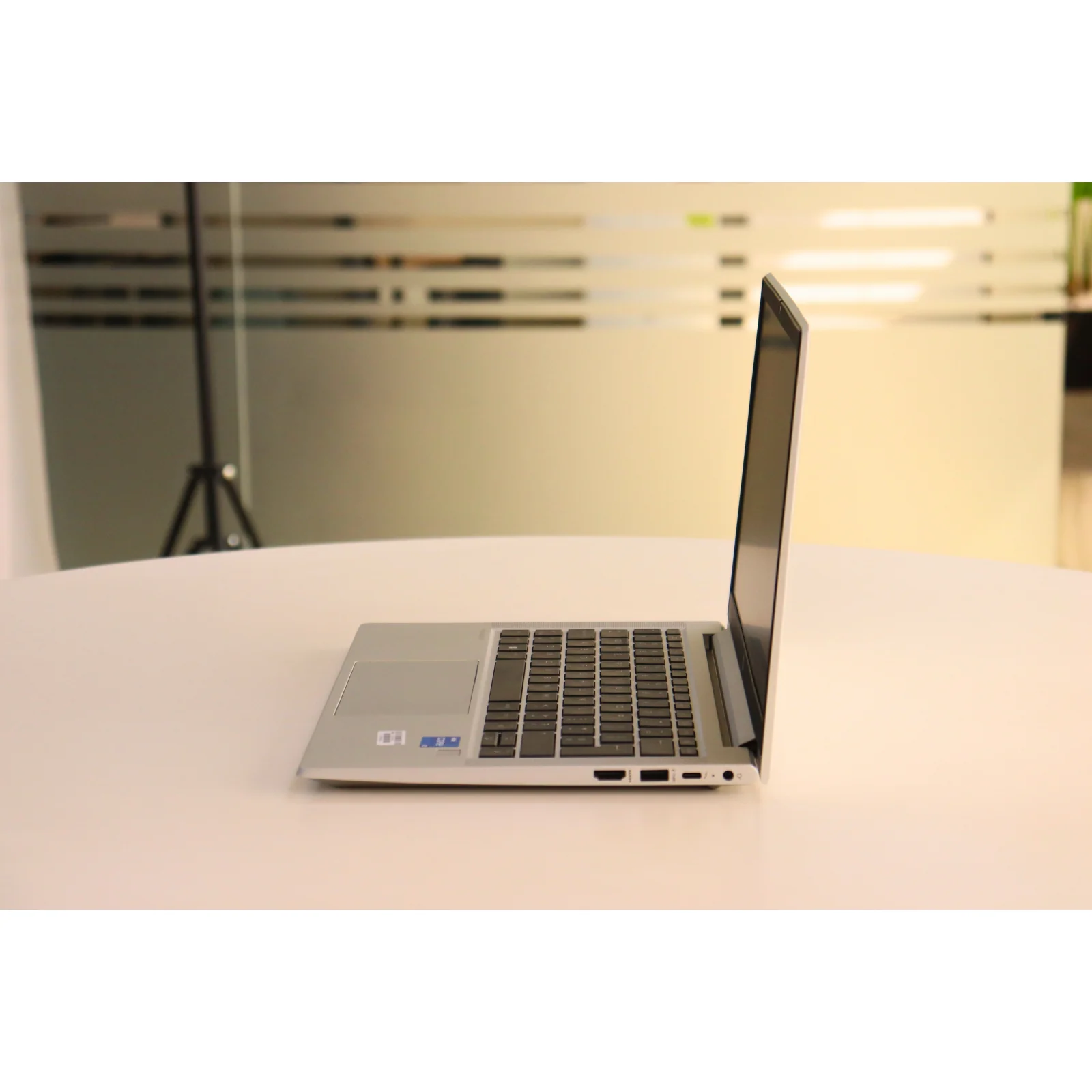 HP Probook 630 G8: 11th Gen i5, 8GB RAM, 256GB SSD - Gray - Unit 00228 - AE Laptop image 4