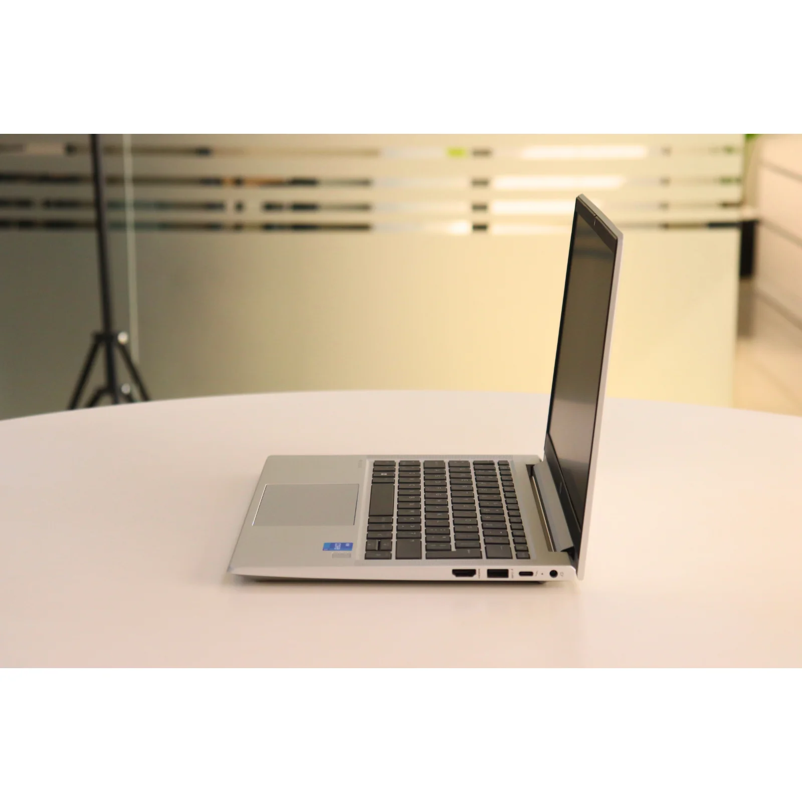 HP Probook 630 G8: 11th Gen i5, 8GB RAM, 256GB SSD - Gray - Unit 01367 - AE Laptop image 4