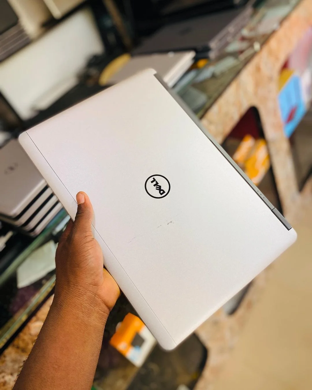 Dell Latitude E7440 Price in UAE – i5, 8GB, 256GB SSD