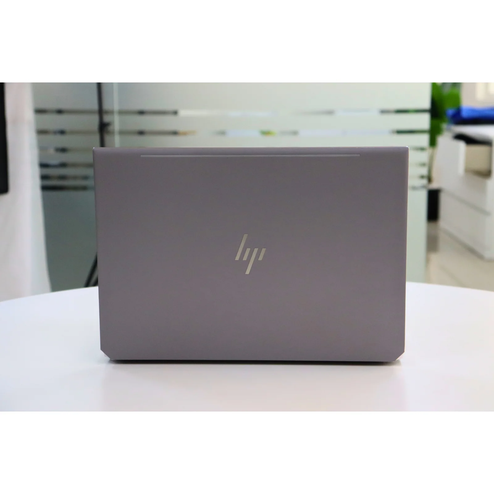 HP ZBOOK STUDIO G5: 8th Gen i7, 32GB RAM, 512GB SSD - AE Laptop image 6