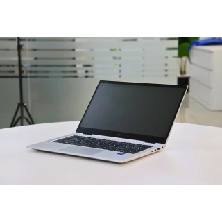 HP ELITEBOOK X360 830 G8: 11th Gen i7, 32GB RAM, 256GB SSD
