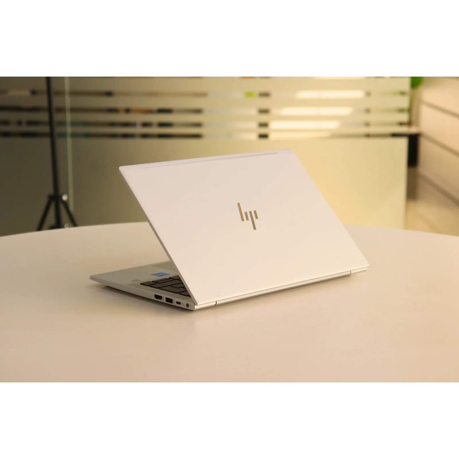 HP EliteBook 630 G9: Intel Core i3, 12th Gen, 16GB RAM, 256GB SSD - AE Laptop image 5