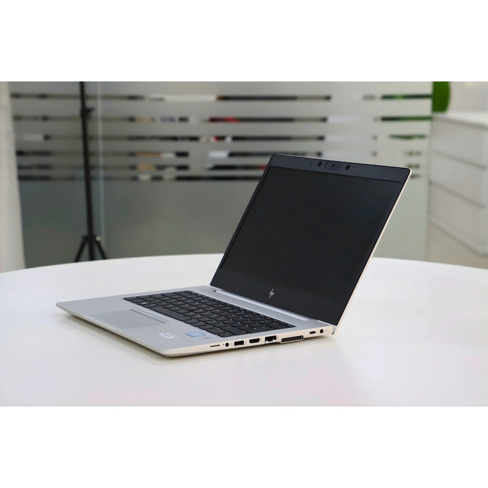 HP ELITEBOOK 830 G6: 8th Gen i5, 8GB RAM, 256GB SSD - Gray - Unit 00509