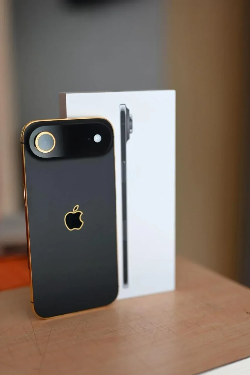 Apple iPhone 17 pro /Pro max Customize with any Colors - AE Laptop image 6