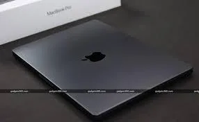 Apple MacBook Pro Liquid XDR Retina M4 Chip Processor/macOS English
