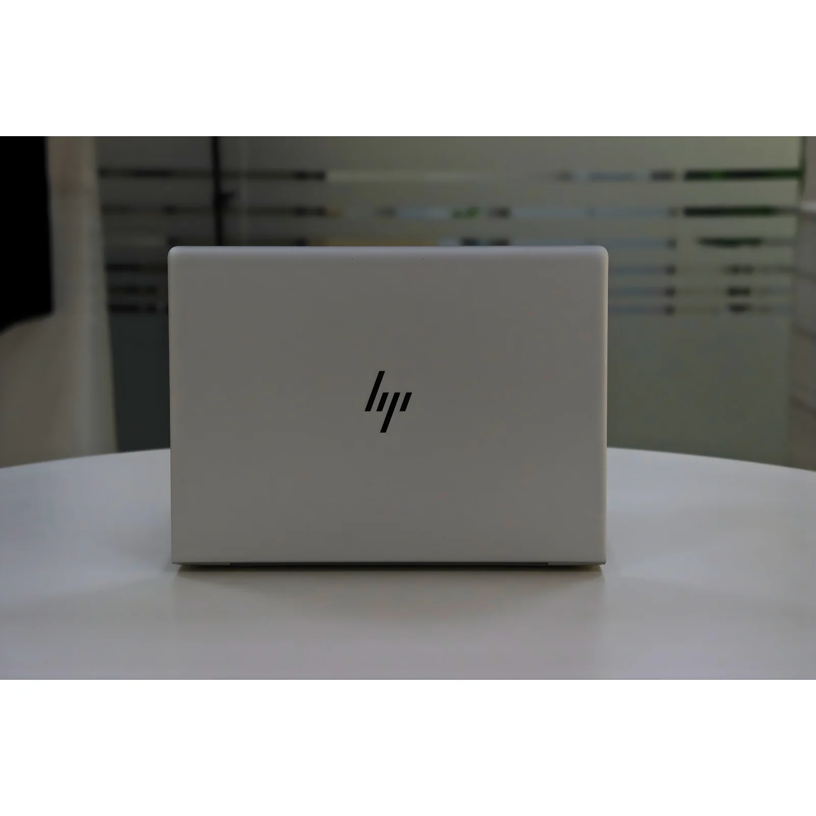 HP ELITEBOOK 830 G5: 8th Gen i7, 16GB RAM, 512GB SSD - AE Laptop image 6