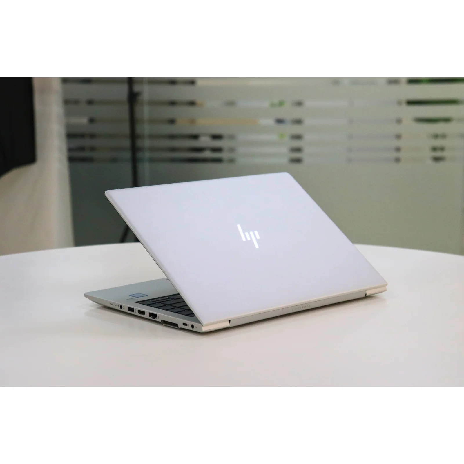 HP ELITEBOOK 840 G6: 8th Gen i5, 8GB RAM, 256GB SSD - Gray - Unit 00220 - AE Laptop image 5
