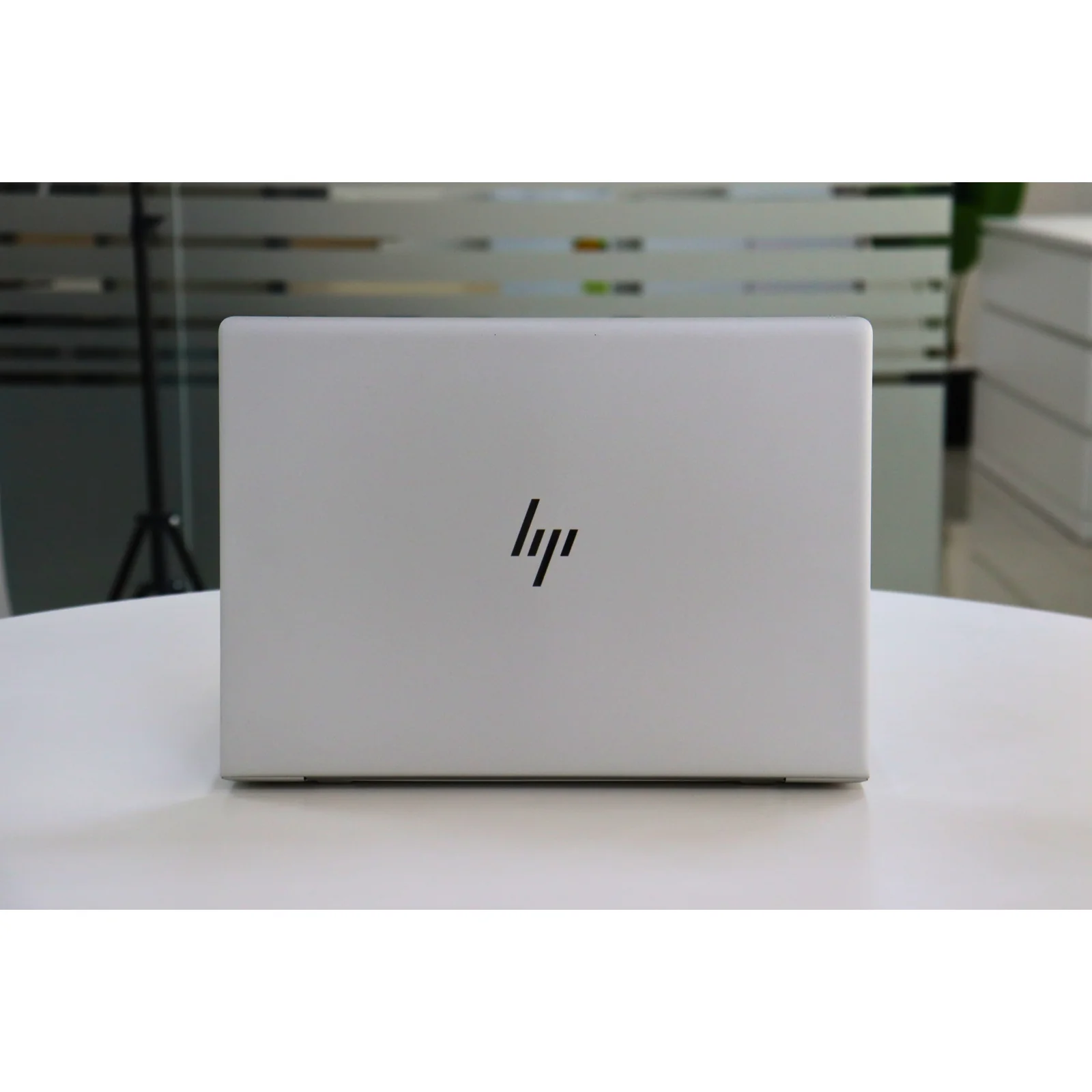 HP ELITEBOOK 840 G5: 8th Gen i7, 8GB RAM, 512GB SSD - Gray - Unit 00712 - AE Laptop image 6