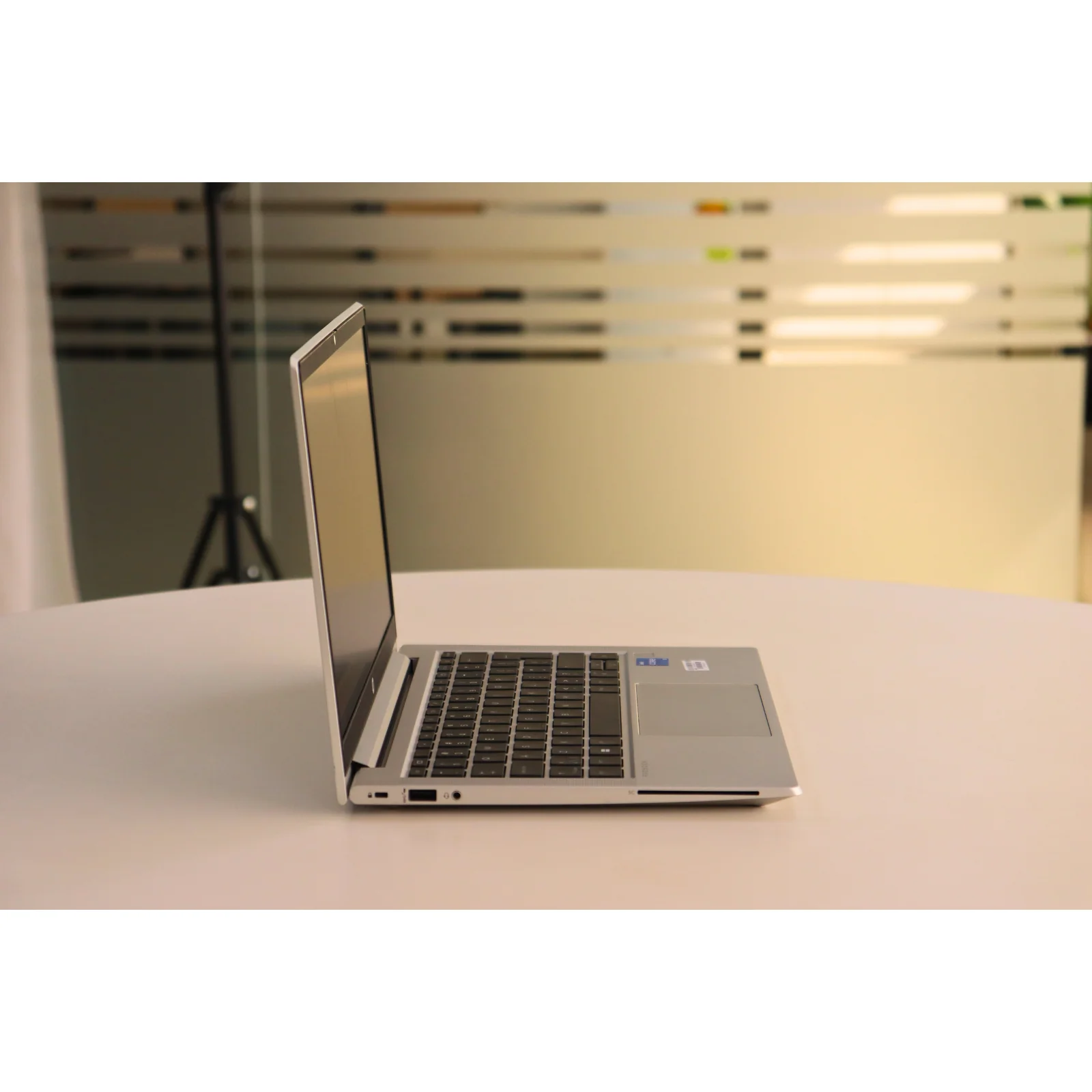 HP Probook 630 G8: 11th Gen i5, 8GB RAM, 256GB SSD - Gray - Unit 00228 - AE Laptop image 3