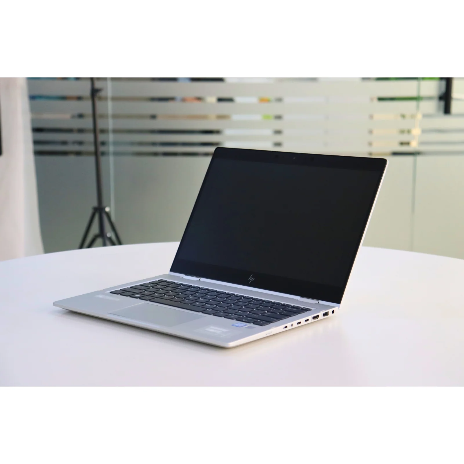 HP ELITEBOOK X360 830 G6: 8th Gen i5, 8GB RAM, 256GB SSD - Gray - Unit 95733