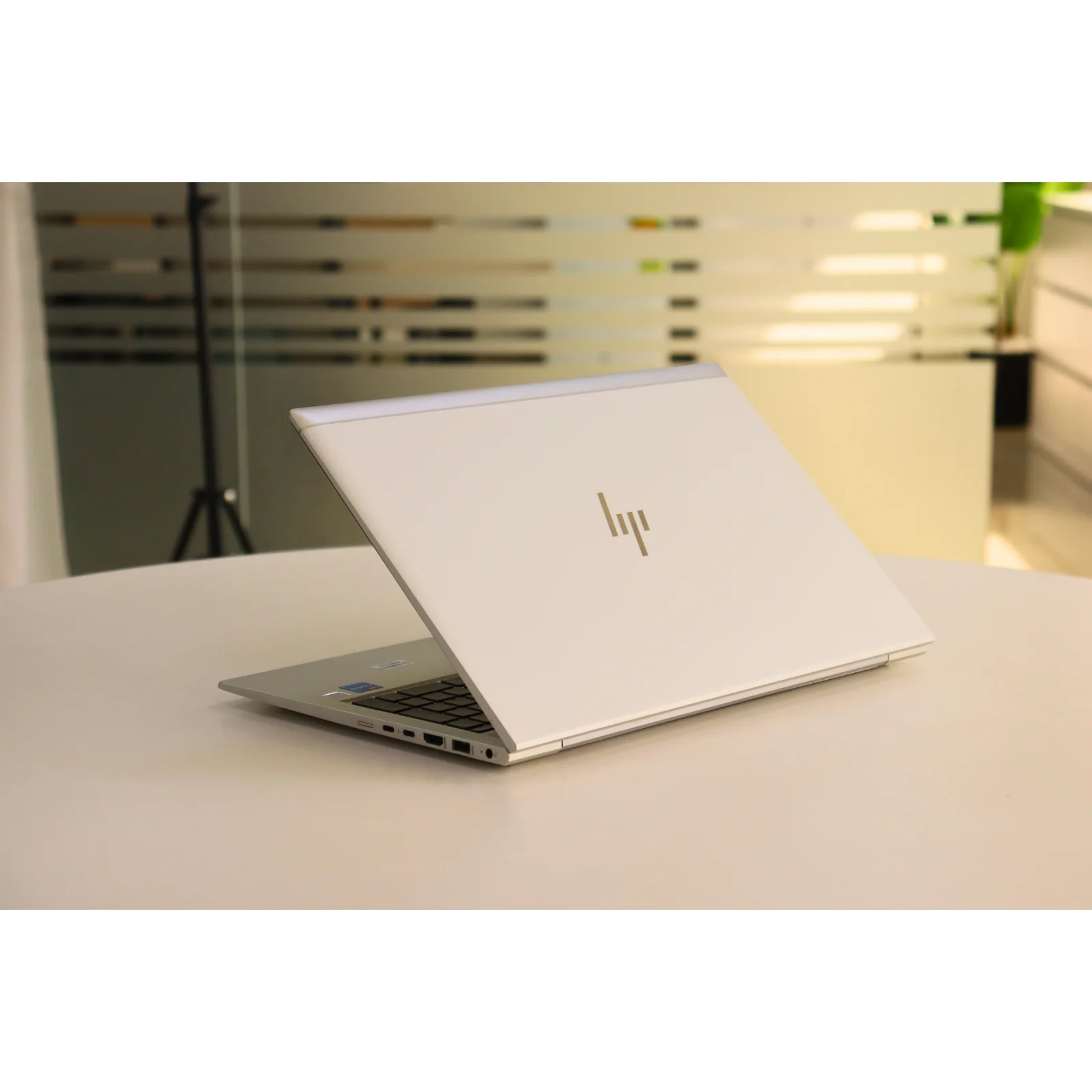 HP ELITEBOOK 850 G8: 11th Gen i7, 8GB RAM, 256GB SSD - AE Laptop image 5