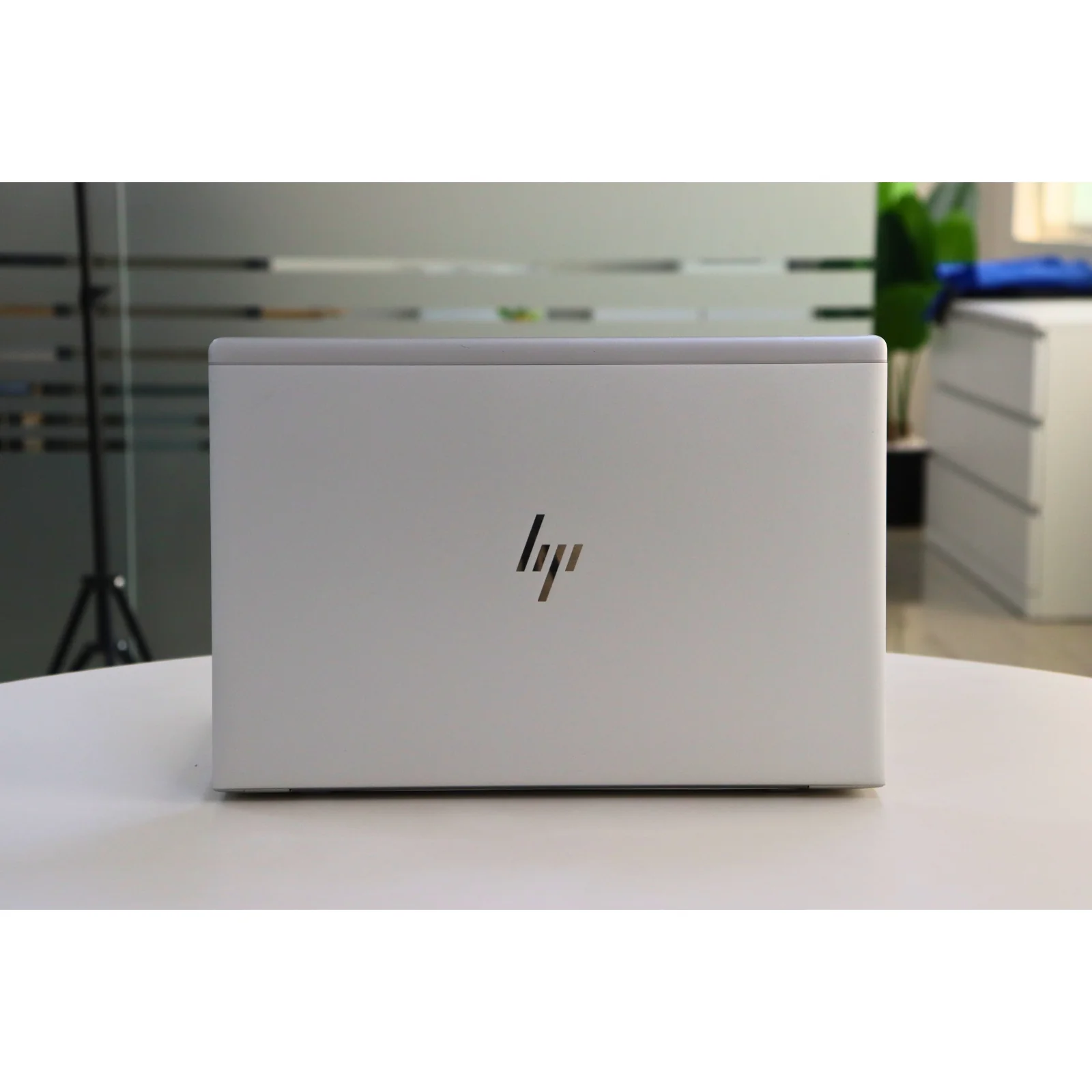 HP ELITEBOOK 850 G6: 8th Gen i5, 8GB RAM, 256GB SSD - Gray - Unit 01757 - AE Laptop image 6