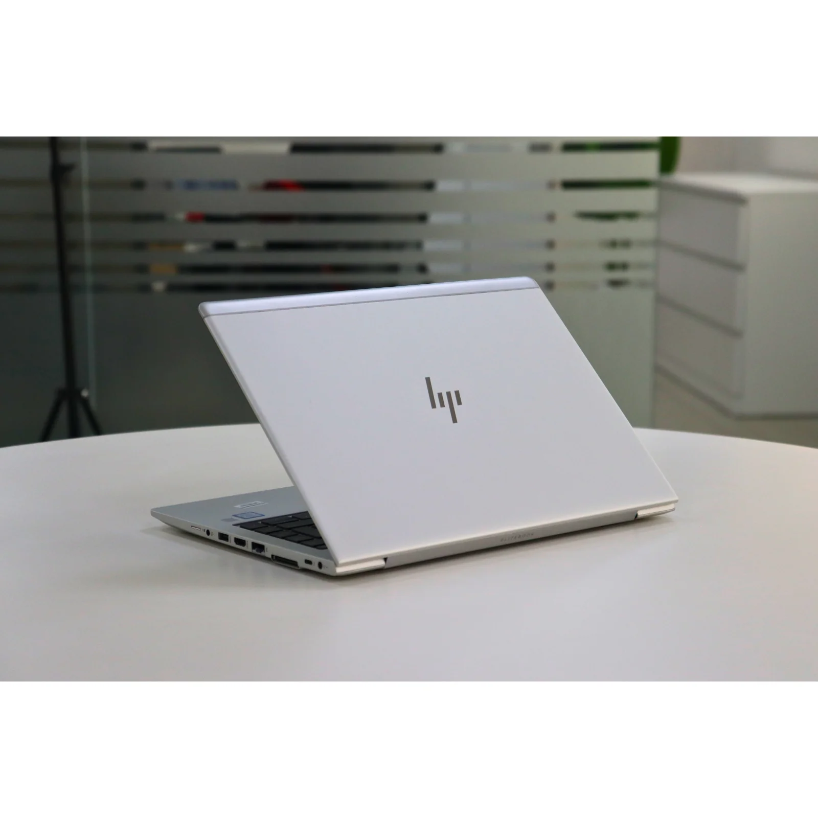 HP ELITEBOOK 840 G6: 8th Gen i5, 8GB RAM, 256GB SSD - Gray - Unit 00634 - AE Laptop image 5