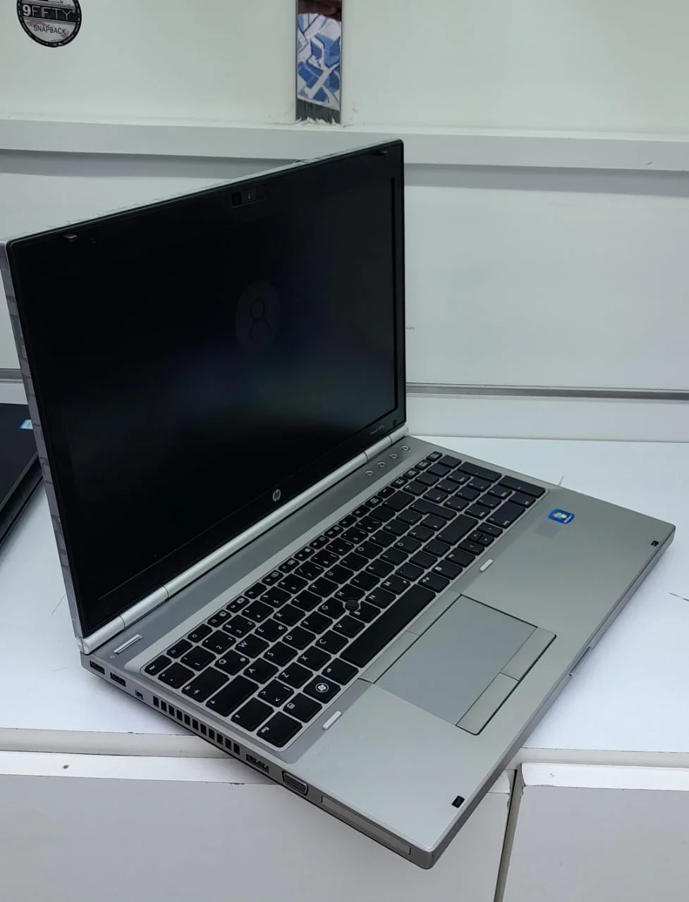 HP EliteBook 8470p Core i5 - AE Laptop image 2